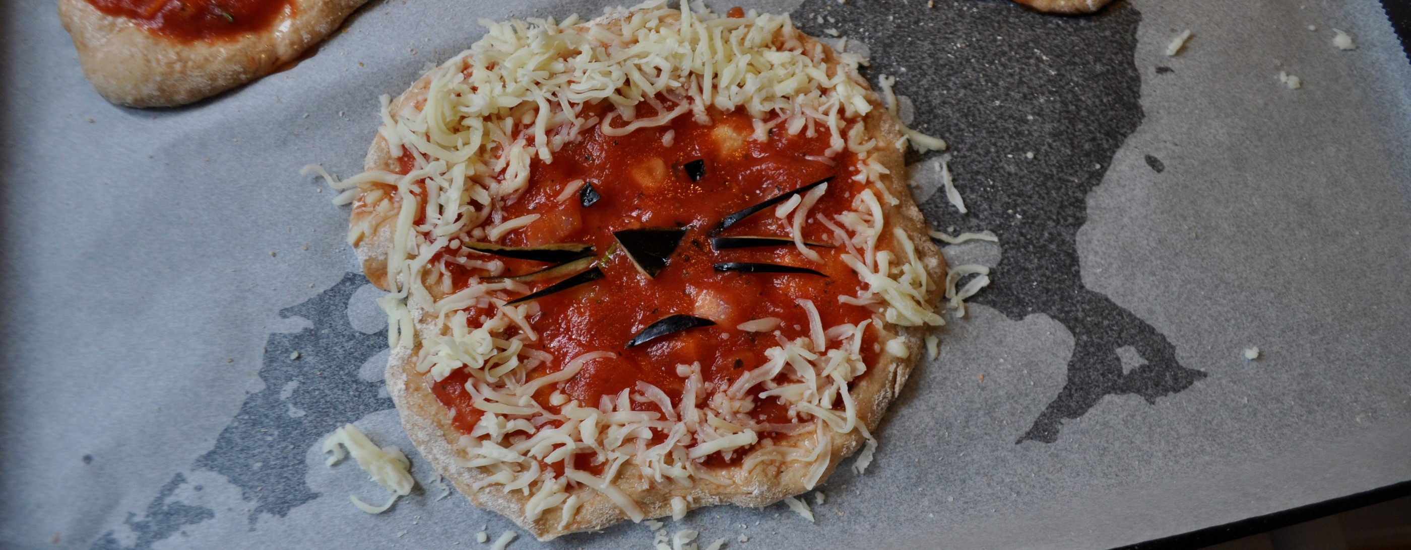 Kinder Pizza – so schmeckt das Essen! – kinderlachen&amp;elternsachen